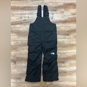 The North Face Kids Lined Snow Bibs Pants Black 6T great condition. TNF